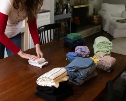Laundry Services in Ardmore, PA - Lessen the Loads